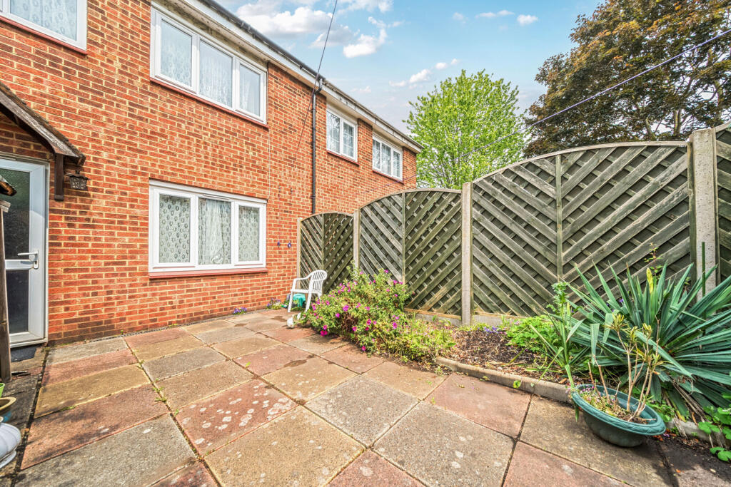 1296955-5-682dc4f...