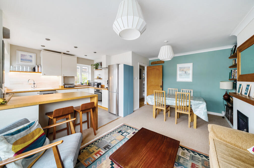 1334475-13-689085...