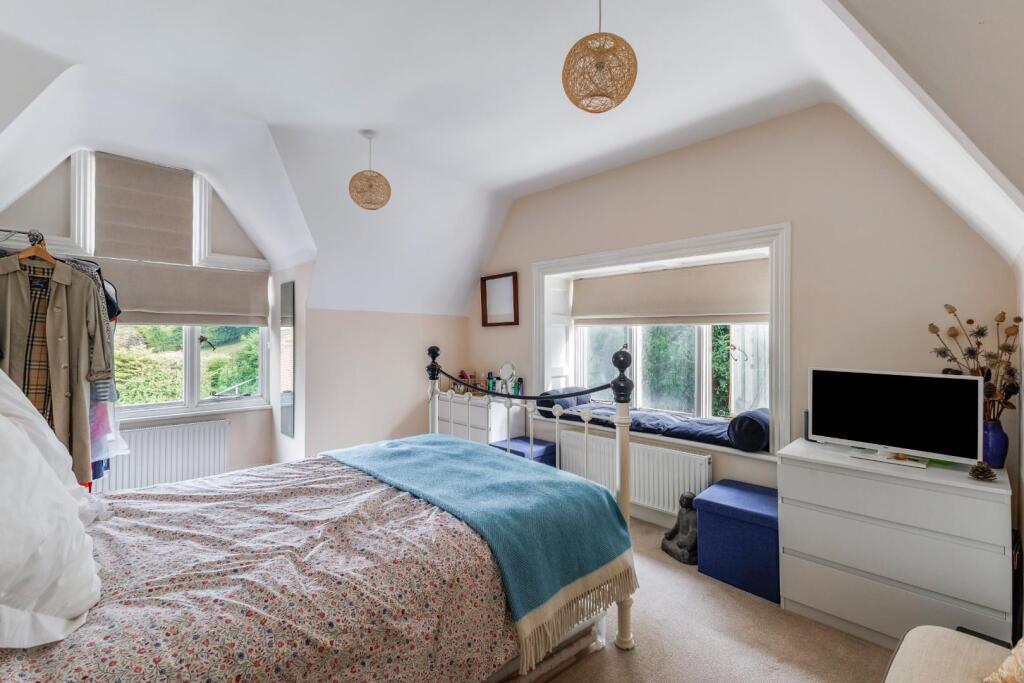 93724_7 Hughendon Manor (19).jpg