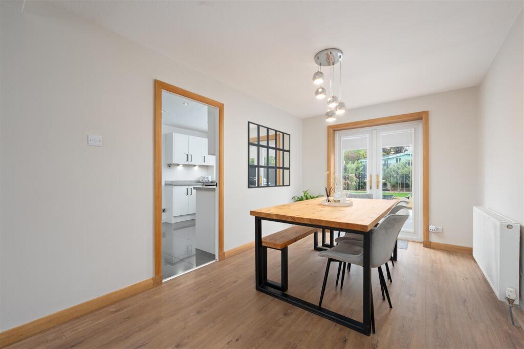 38WatsonPlace012.JPG