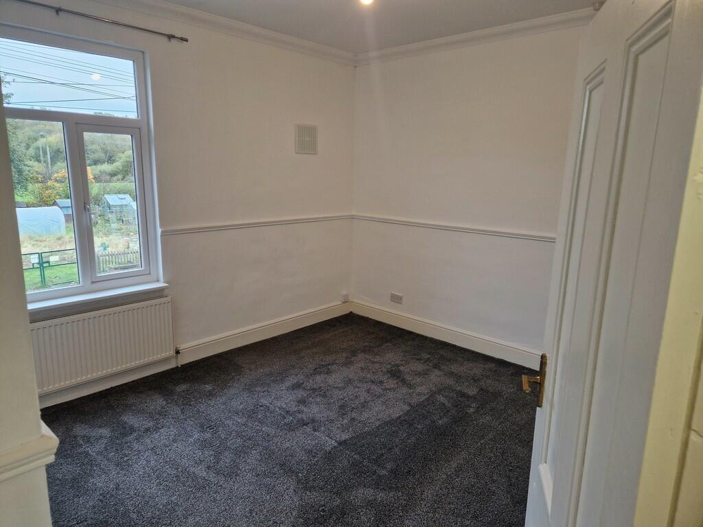 256 AR - Bedroom