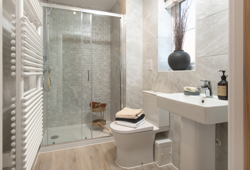 Keynesham-Ensuite