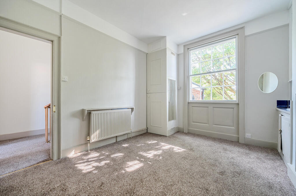 1297044-9-682ca77...