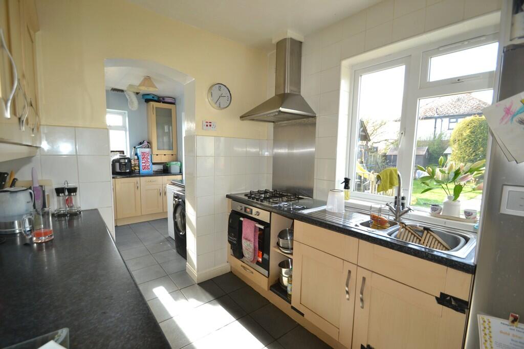 Kitchen 1
