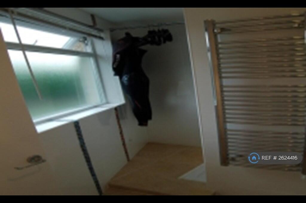 Wetsuit Drying Area