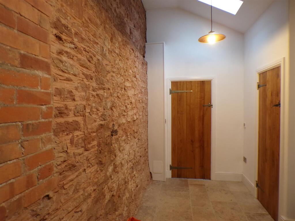 hallway.JPG