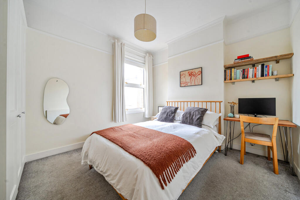 1363015-9-68e645d...