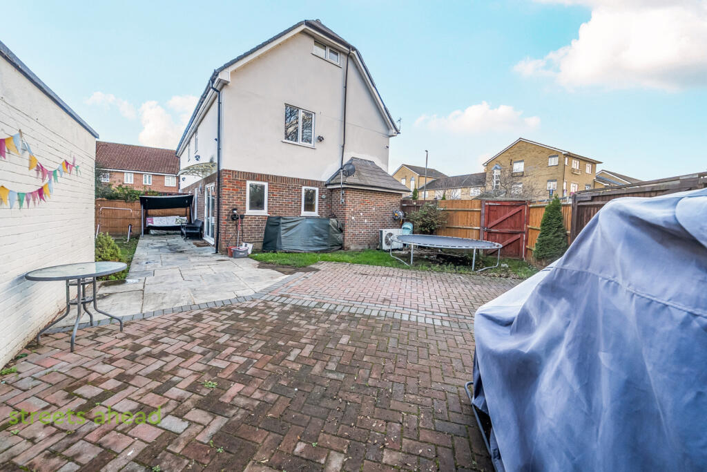 e0c55bf5-77d8-489...