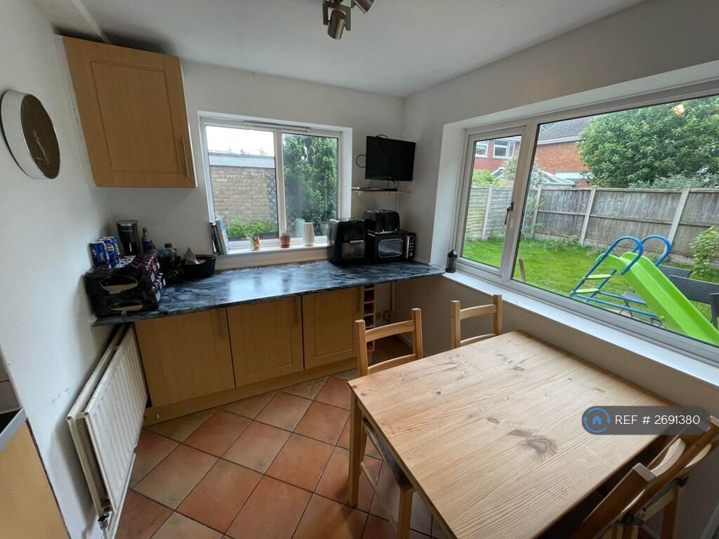 Kitchen (1)