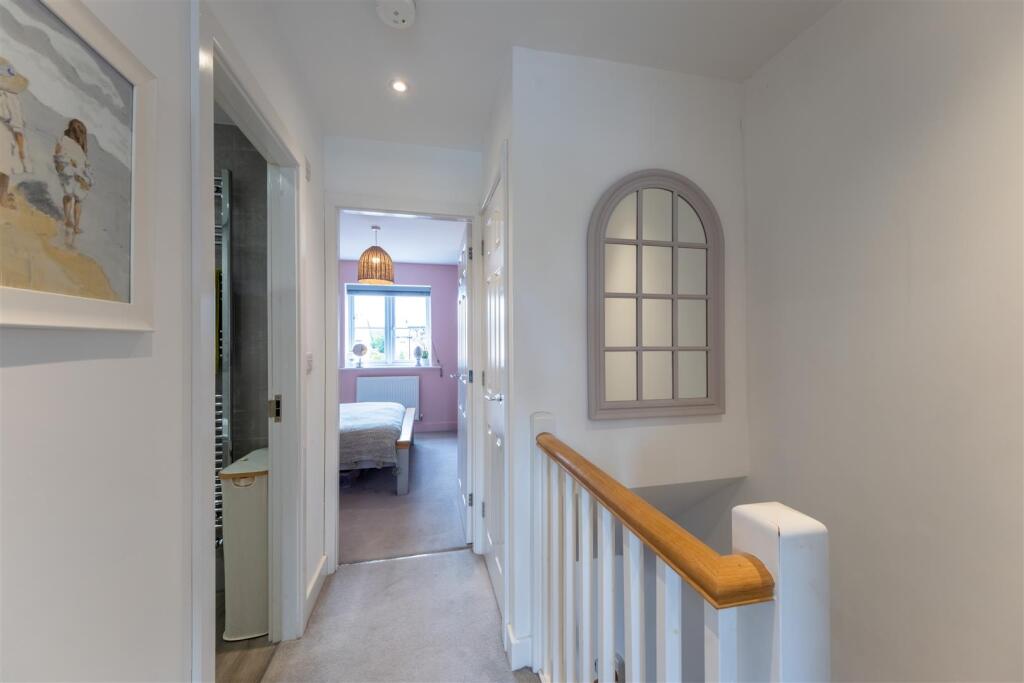 7 Daffodil Lane-021.jpg