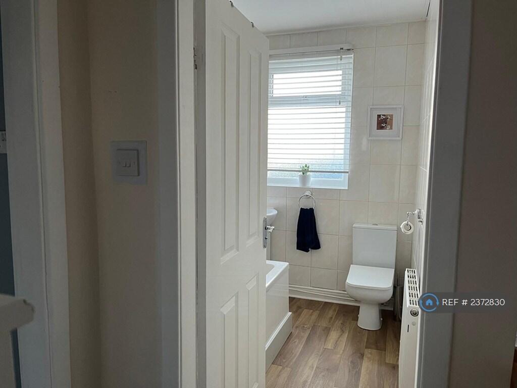 Bathroom 3