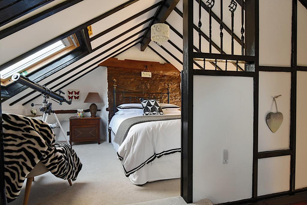 Annexe Bedroom