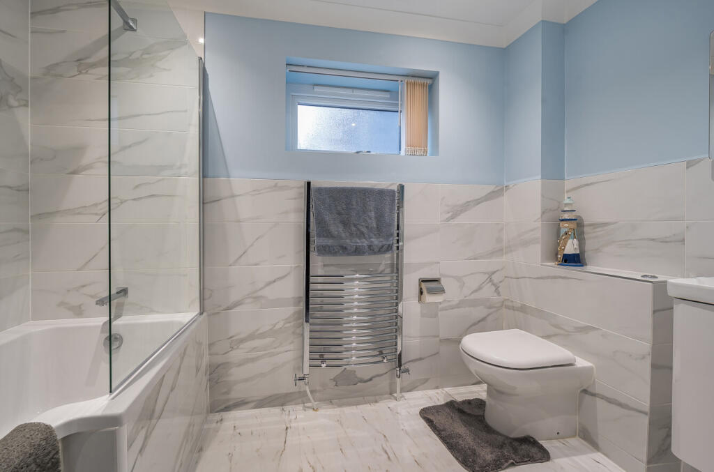 1392923-15-6942ce...