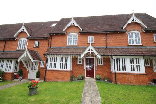 Bolnore Village, Haywards Heath, RH16