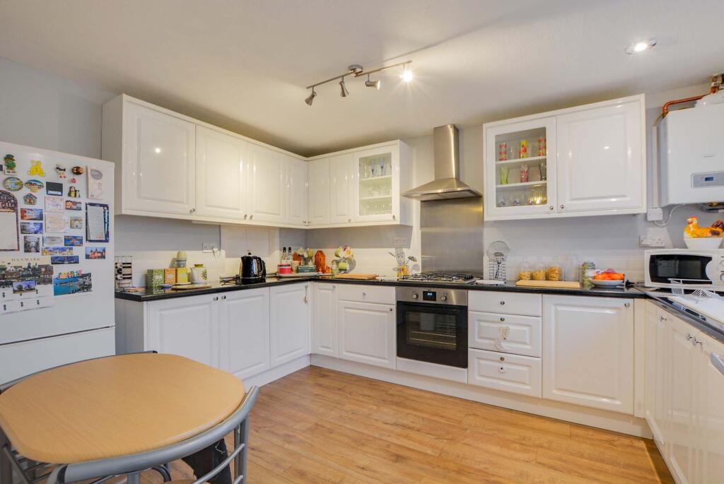 Fitted Dining Kitchen