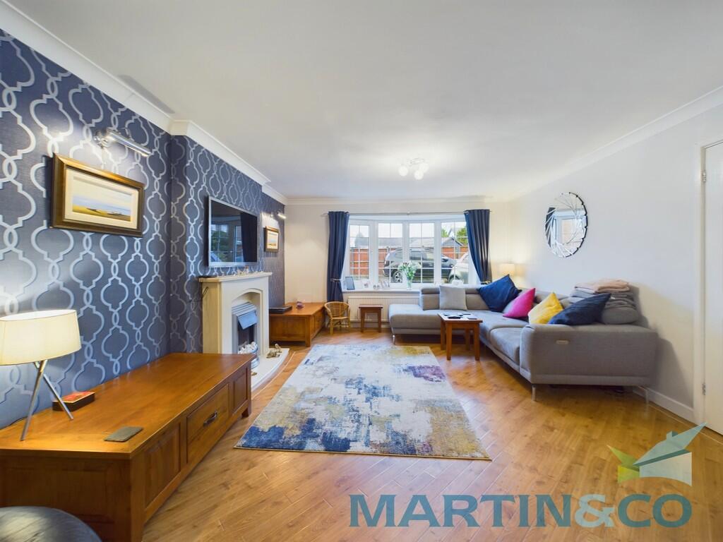 CAM01870G0-PR0148...