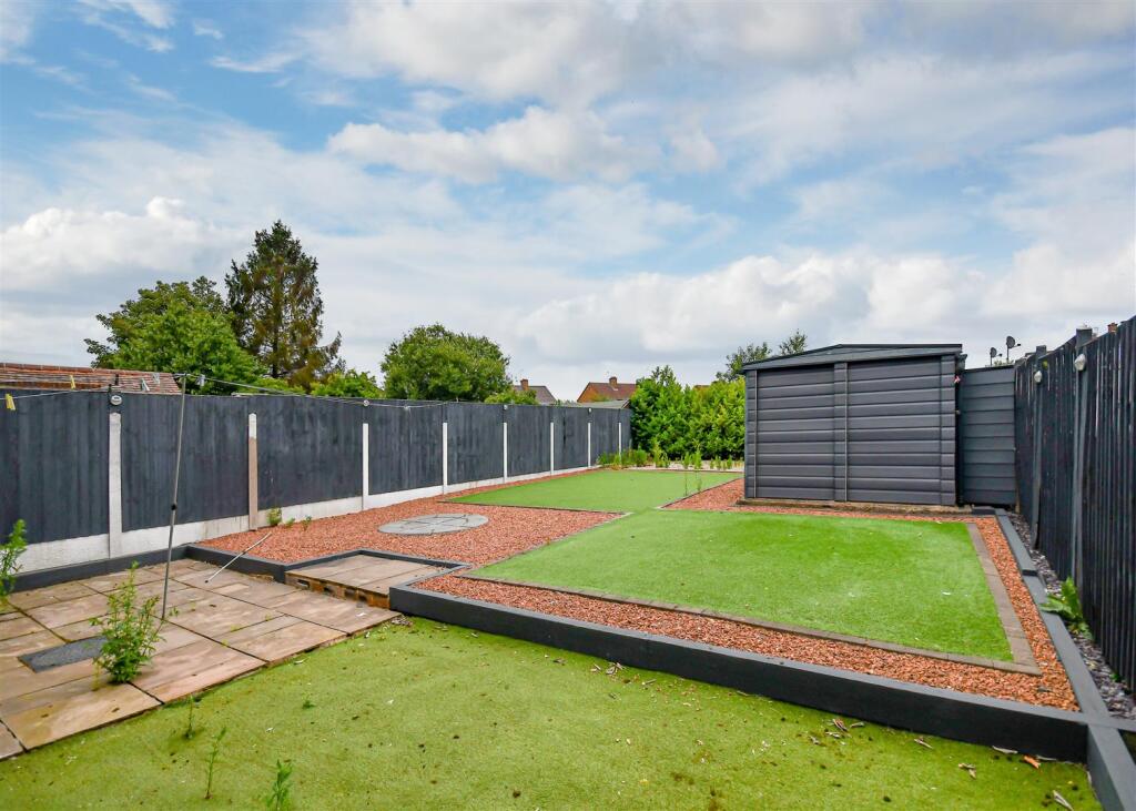 11 Van Diemans Road-External (4).jpg