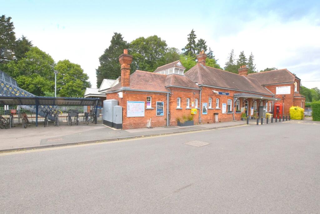Horsley Station