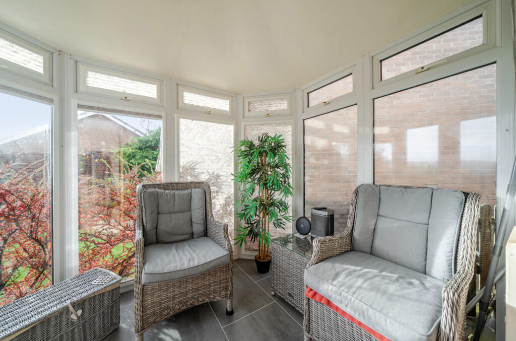 1385869-15-692d9e...