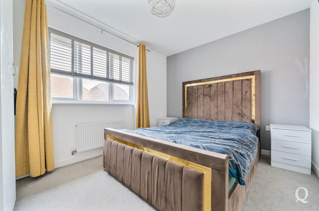 e8d85585-d49a-4c6...