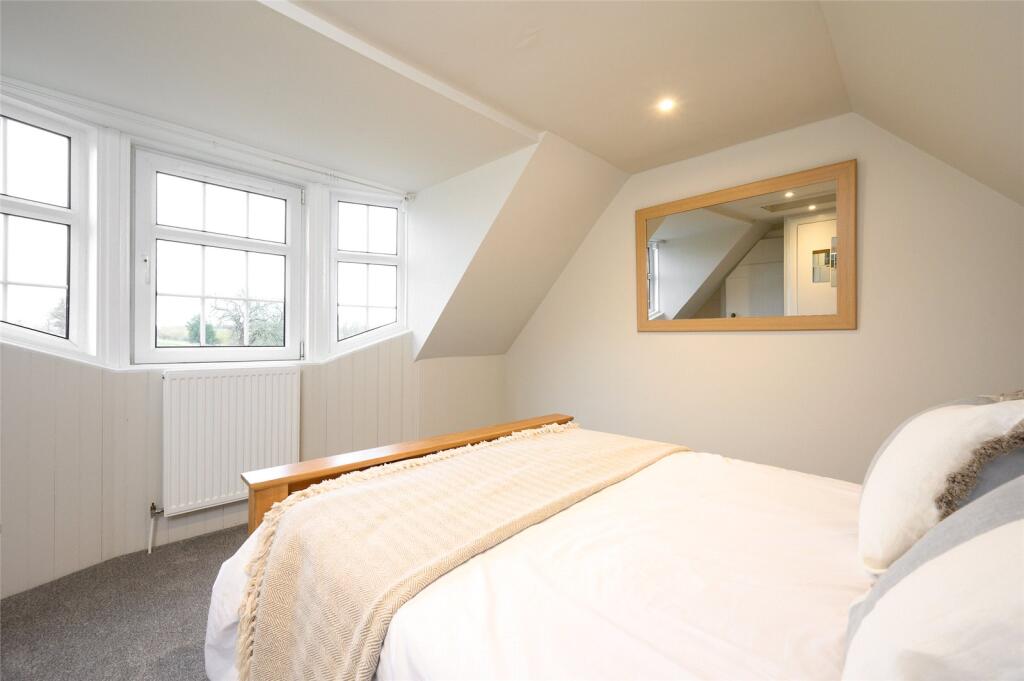Bedroom Ff