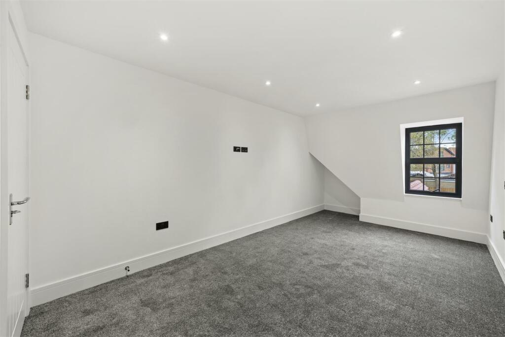 Flat 7 - 7, Sudbury Hill Close  - gXTT3yX4EiLhqt3S