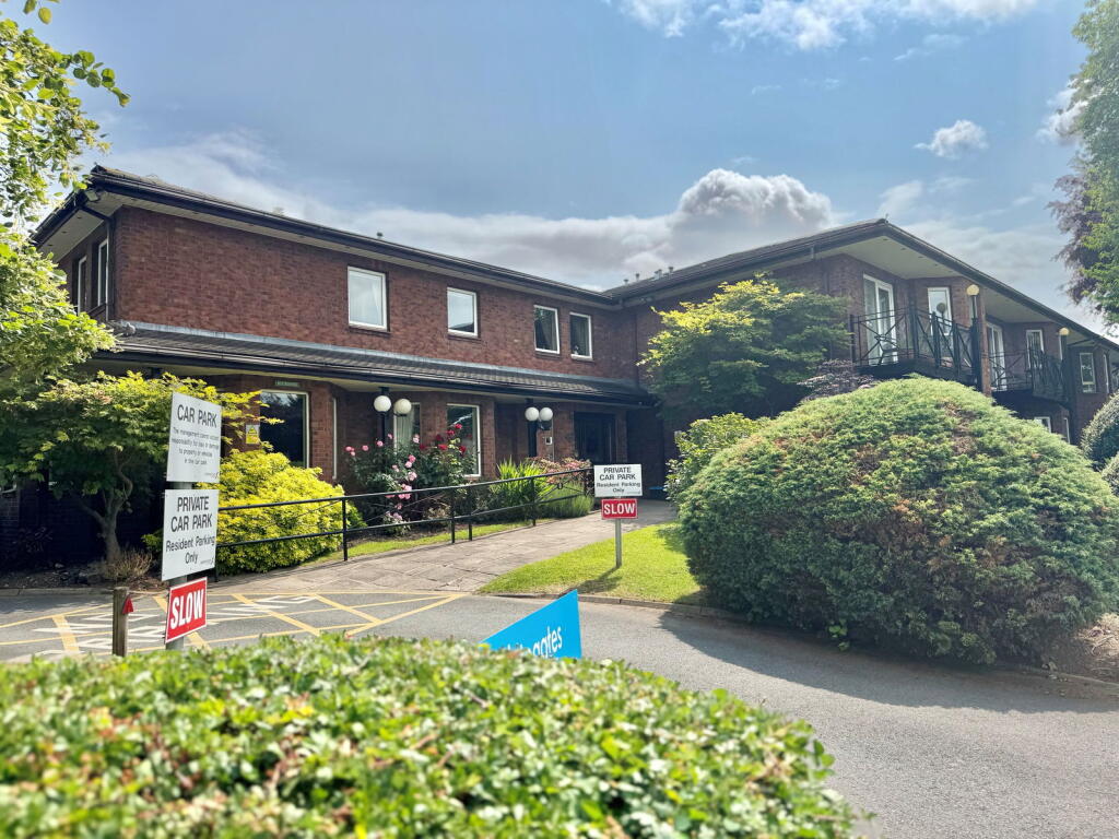 Whitegates, Cheadle, SK8 1HG