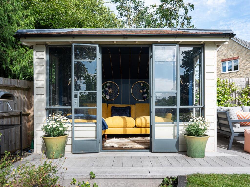 32 Studley Gardens-18.jpg