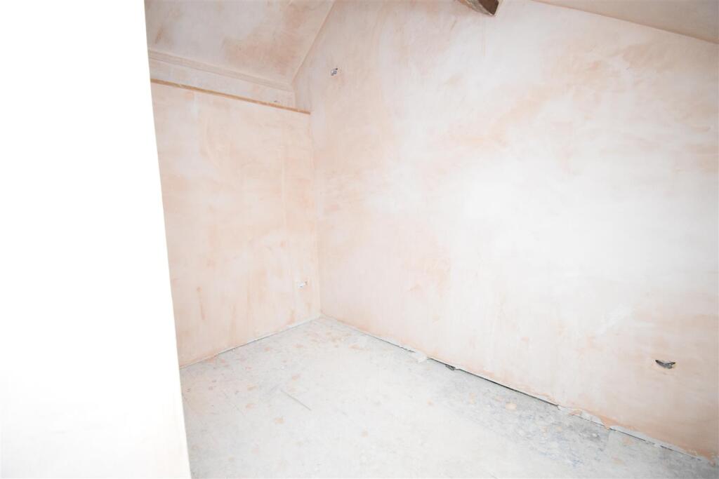 Room 3.jpg