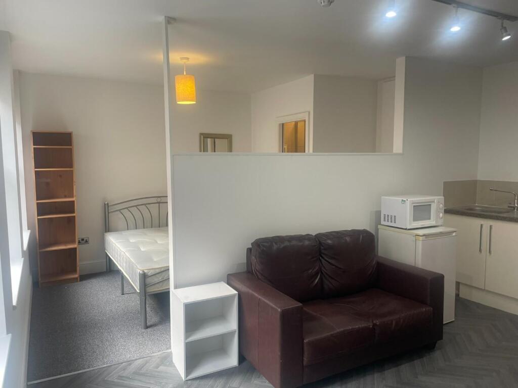 Living/Kitchen
