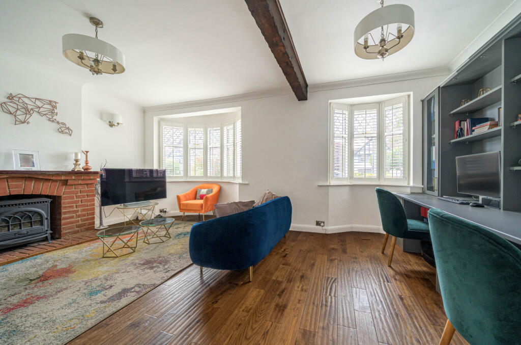 24-681cf1875c493-...