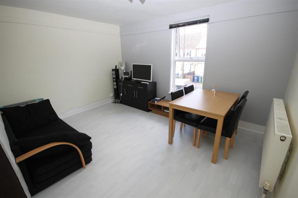 Flat living room.jpg