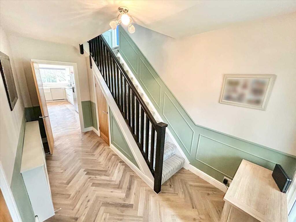 Porch &amp; Entrance