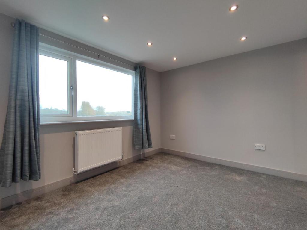 Bedroom 2 Aspect 2