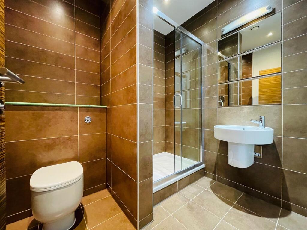 Shower Room/WC