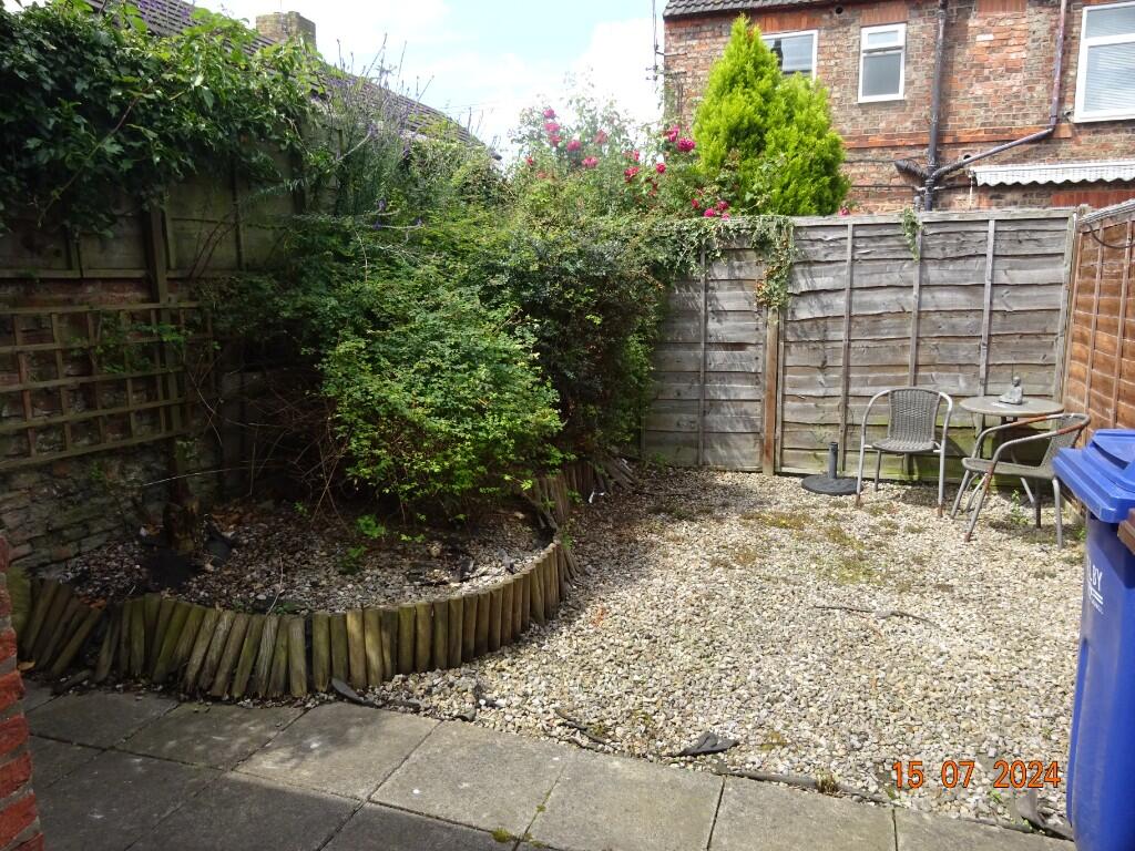 Garden at rear