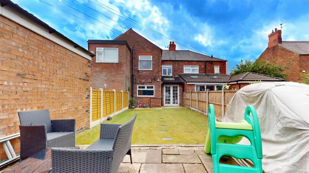 Dentons Green Lane Rear Garden