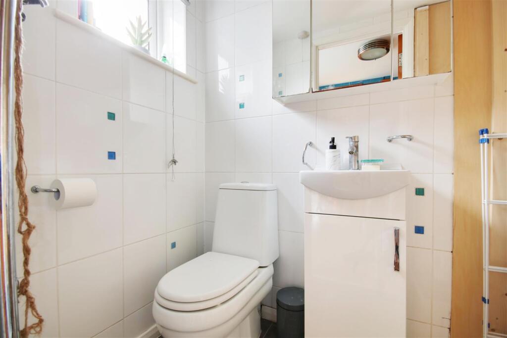 Gwynns Walk (28).jpg