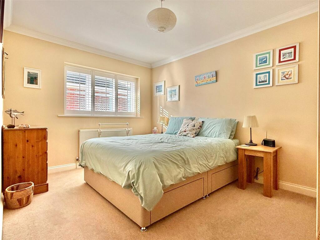 Picture No. 02