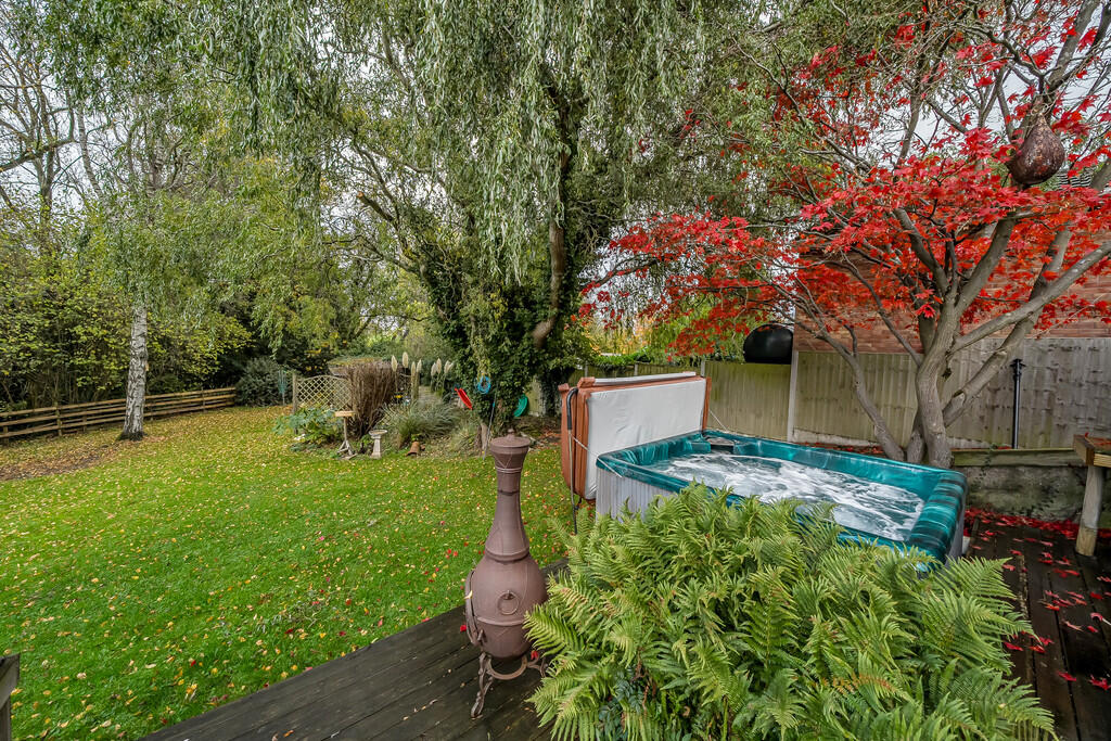 1371481-23-6904f0...