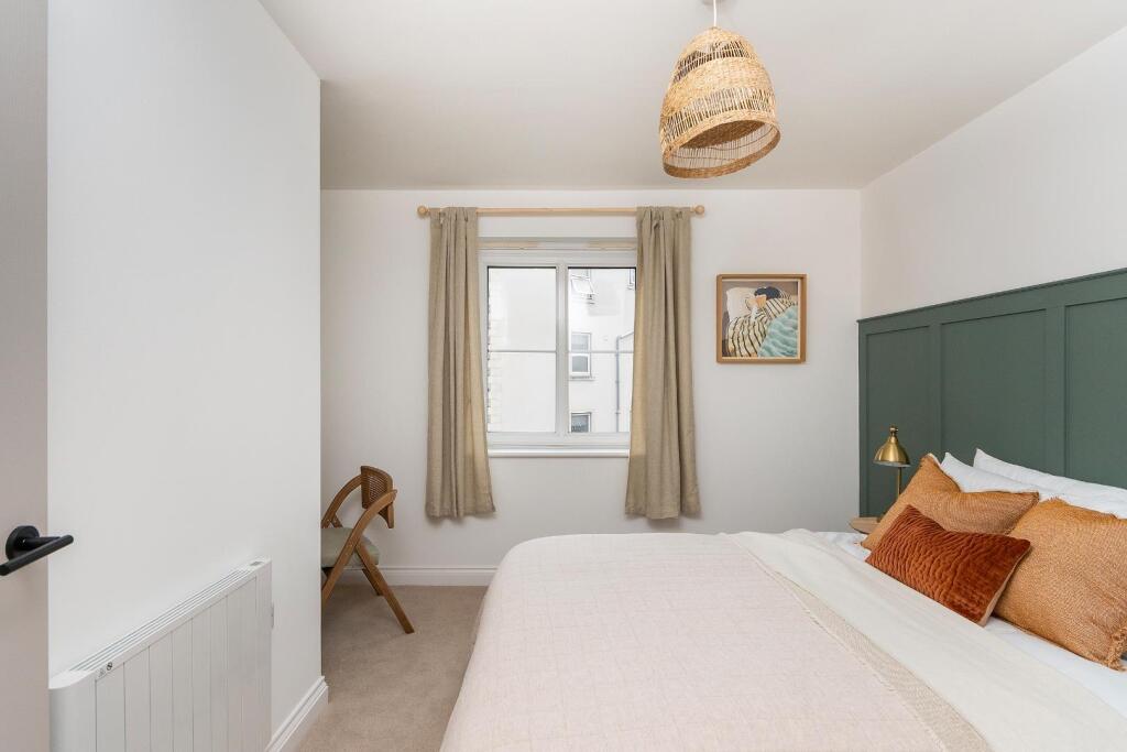 FBFSFSG - Bedroom F.jpg