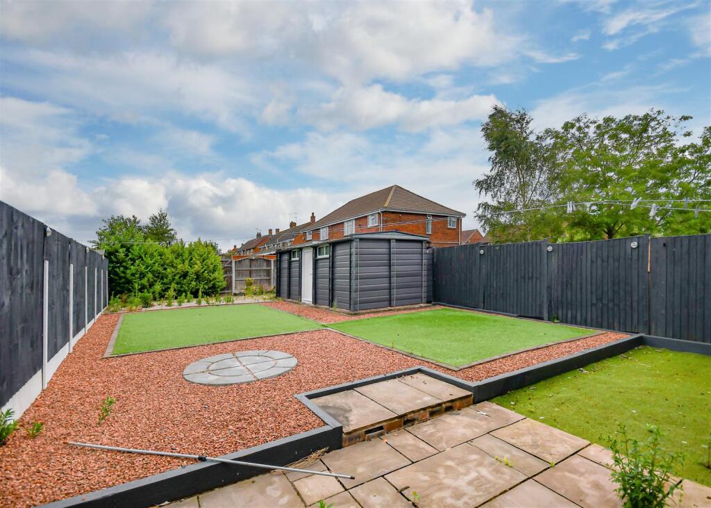 11 Van Diemans Road-External (3).jpg