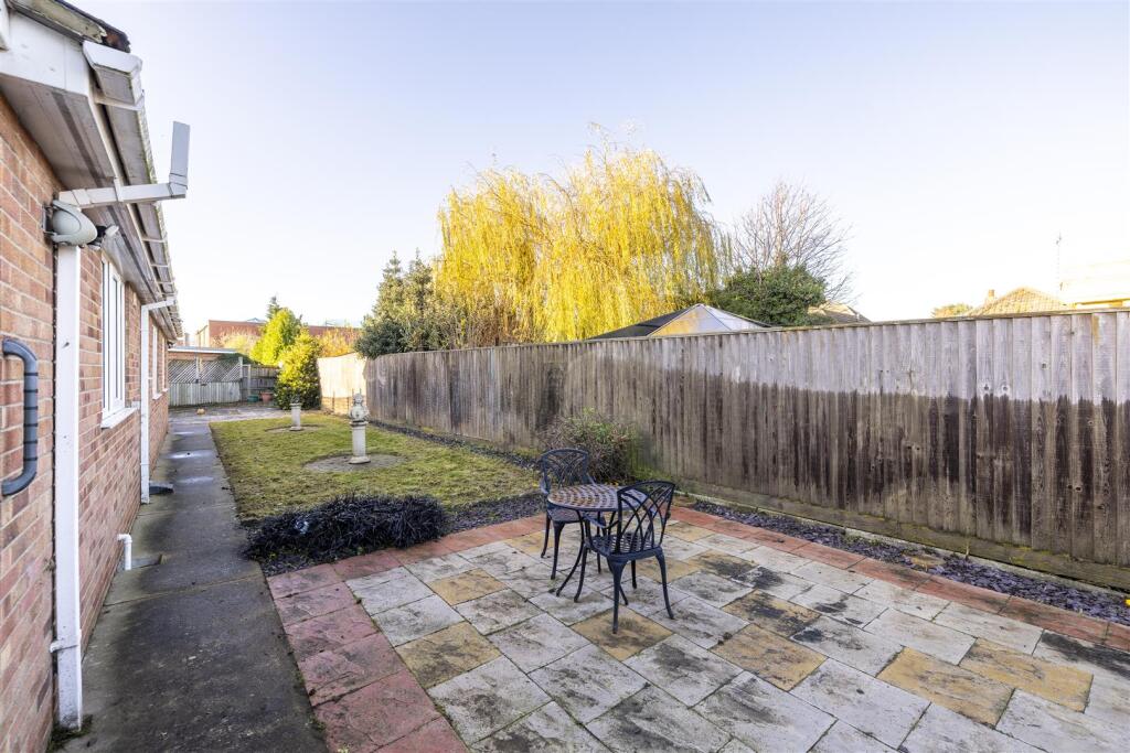 9 Towell Close (Boston)-8.jpg