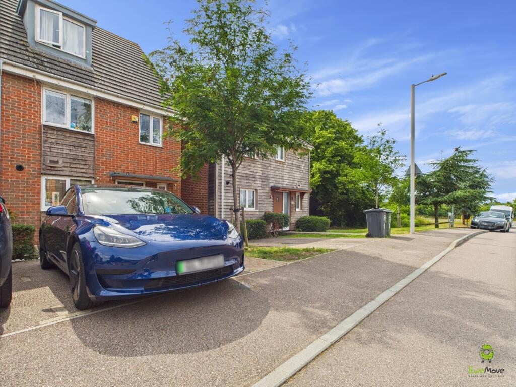 Nicoleta Ewemove Bexleyheath Darwin Avenue The Bri