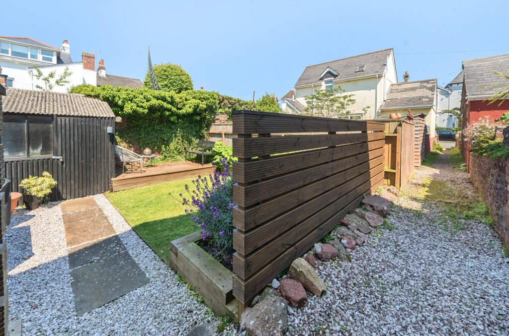 1288253-3-6824b2f...