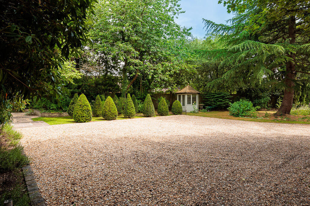 fir_tree_cottage_...