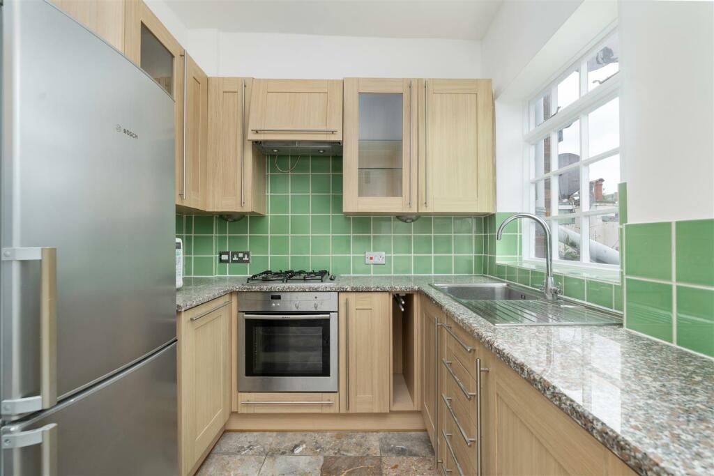 Kitchen - Photo 1.jpg