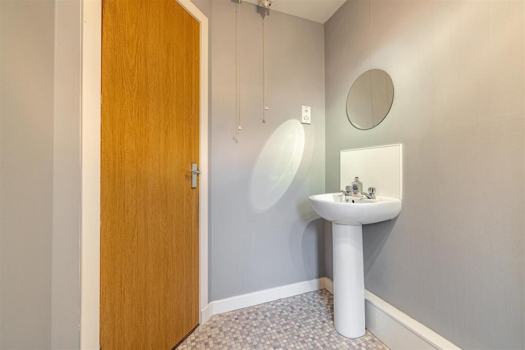 9 Sergeants Park Newtown St Boswells 32.JPG