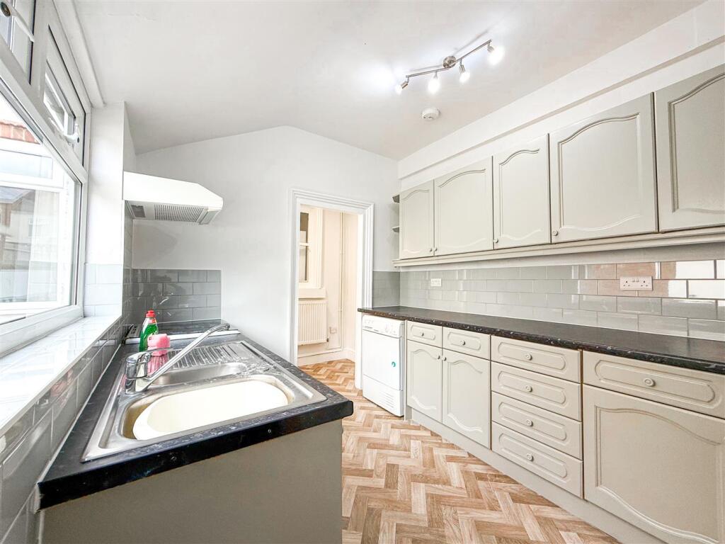 kitchen.jpeg