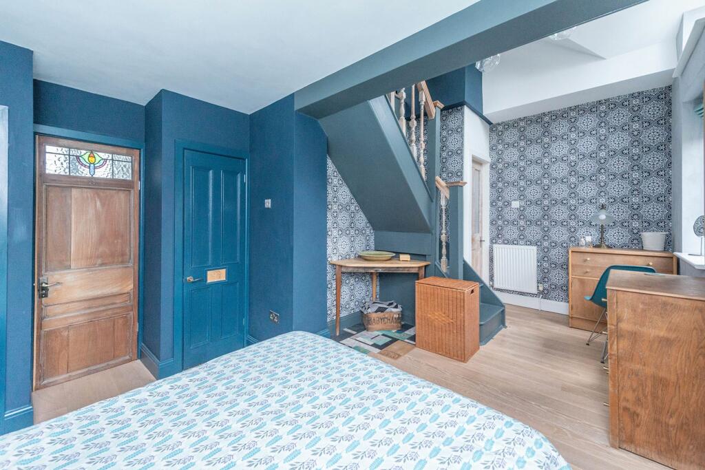 BEDROOMS AND BATHROOMS